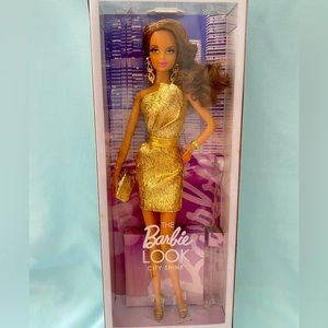 Barbie Collector Barbie Look City Shine Barbie Doll